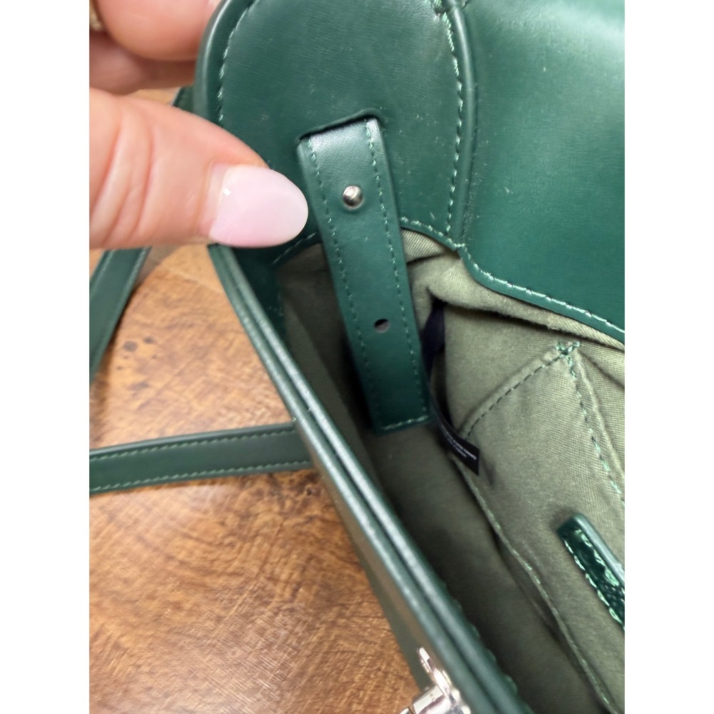 Urban Outfitters Forest Green Saddle Crossbody Bag Silver Turnlock Accent - Picture 12 of 16